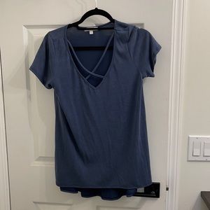 Moa Moa shirt, size small